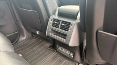 Land Rover Discovery 3.0 D250 R-Dynamic SE 5dr Auto Diesel Station Wagon